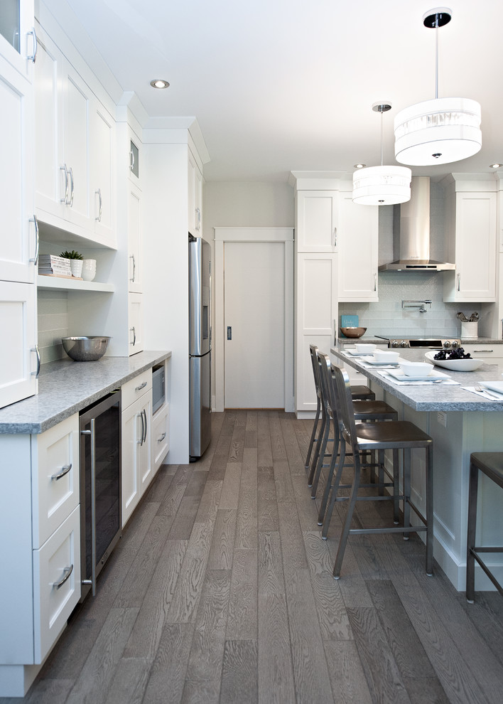 Inspiration for a transitional kitchen remodel in Toronto