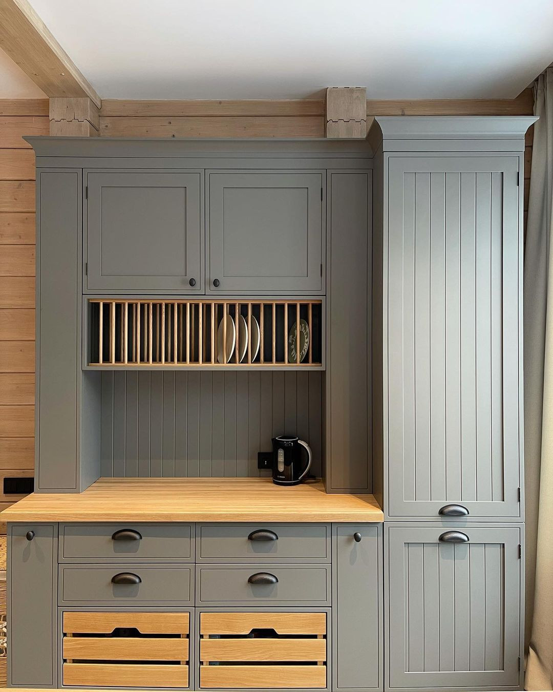 Кухня в загородный дом