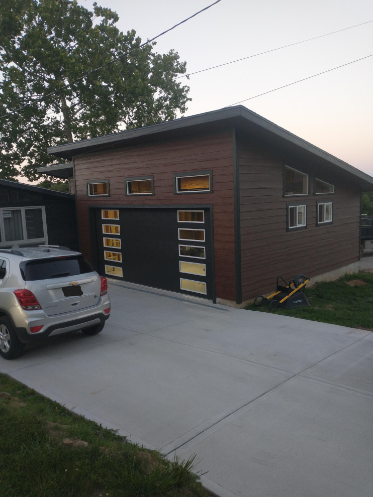 Garage Build in Lake Waukomis, MO