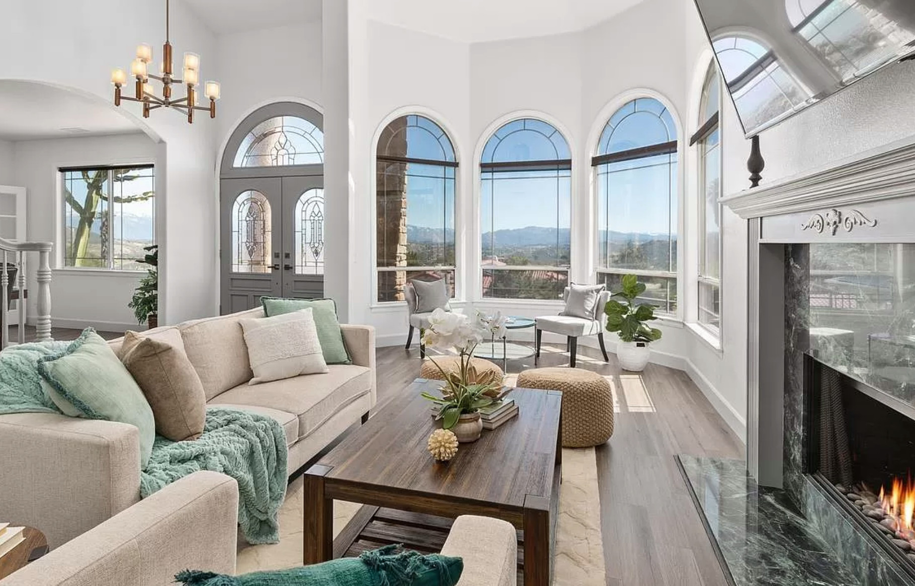 Escondido Luxury Home Staging 2023