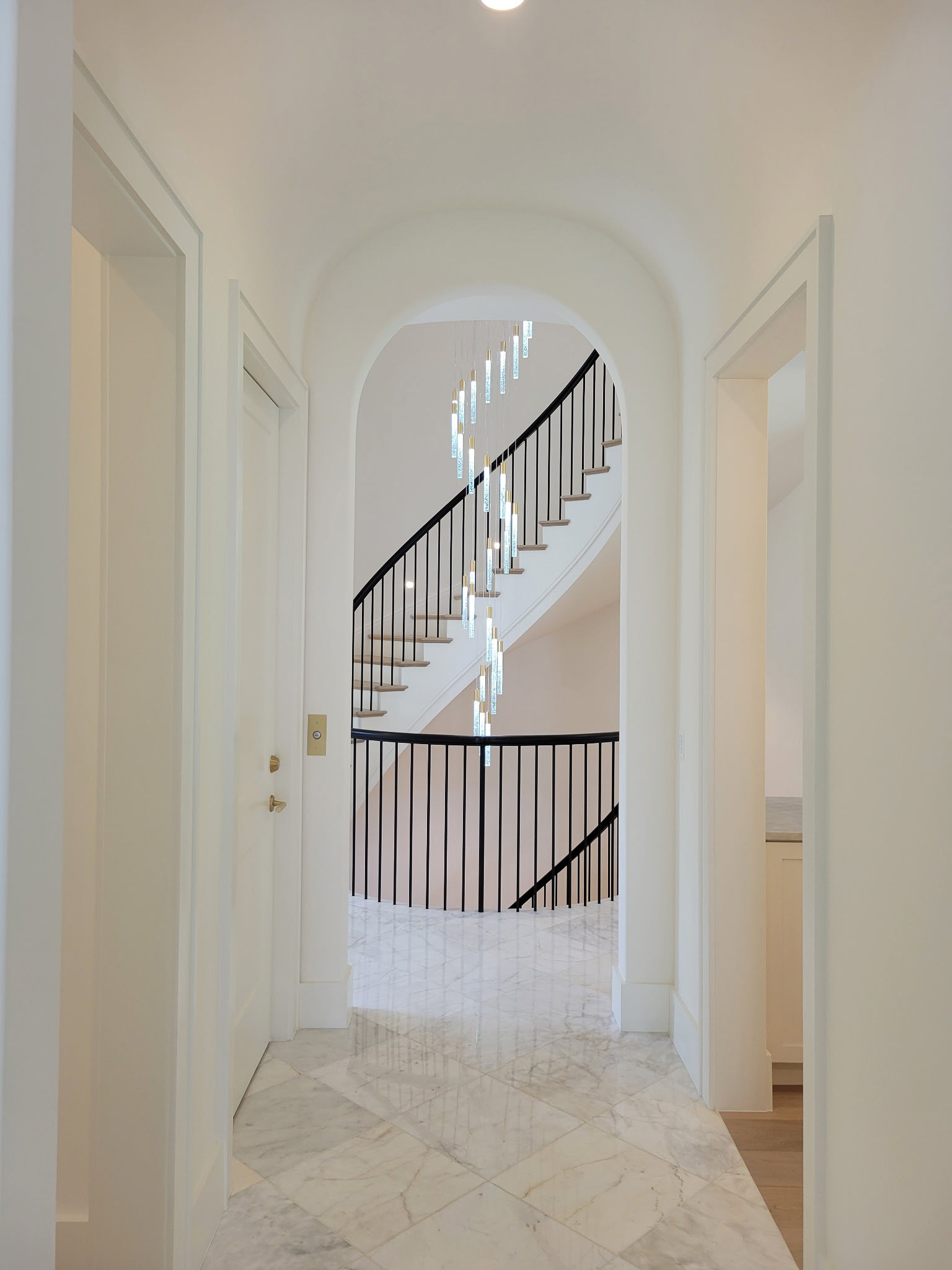 Project #158 | Contemporary Curved Staircase
