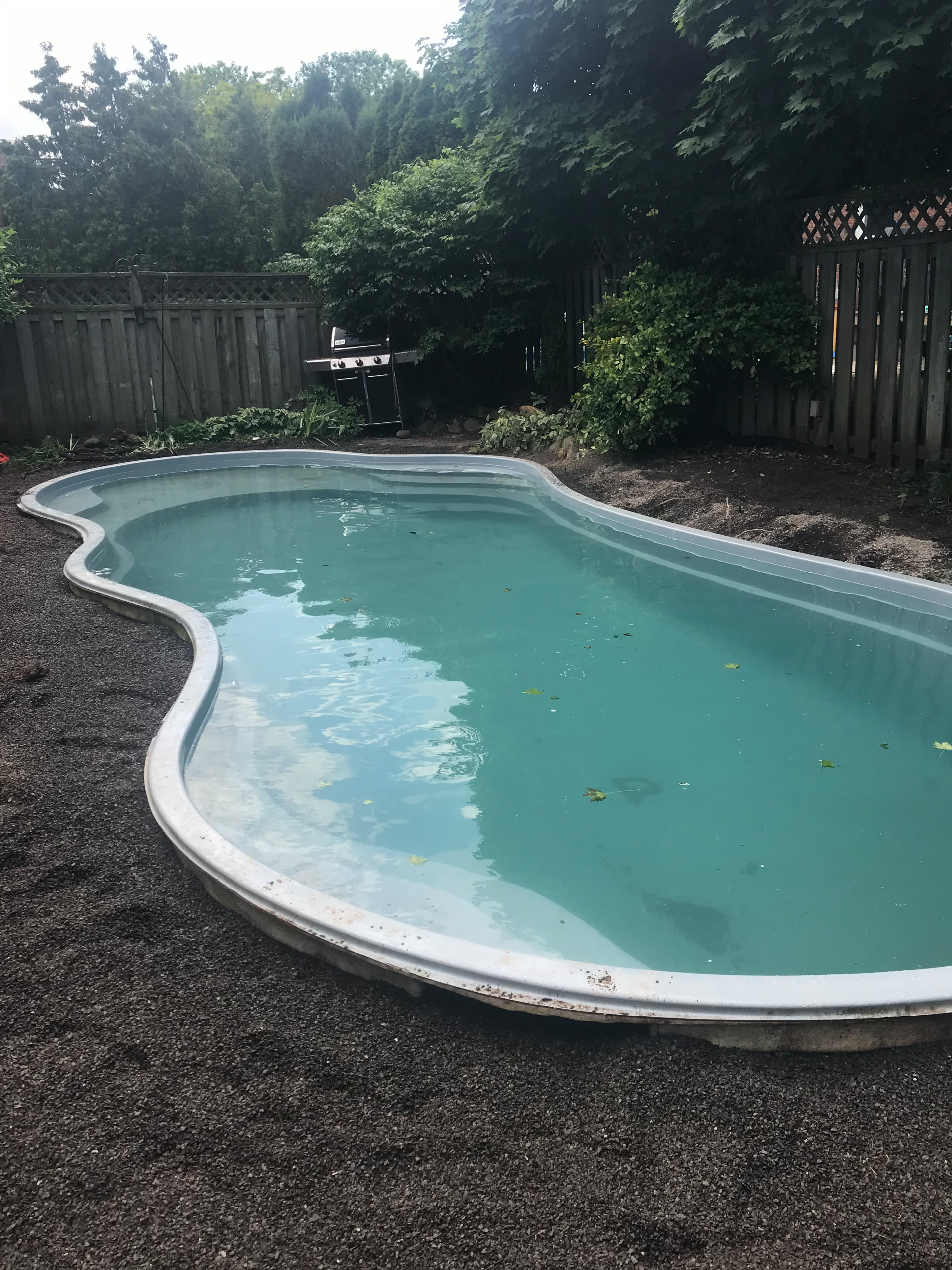 Oakville Family Splash Pad Freeform Pool