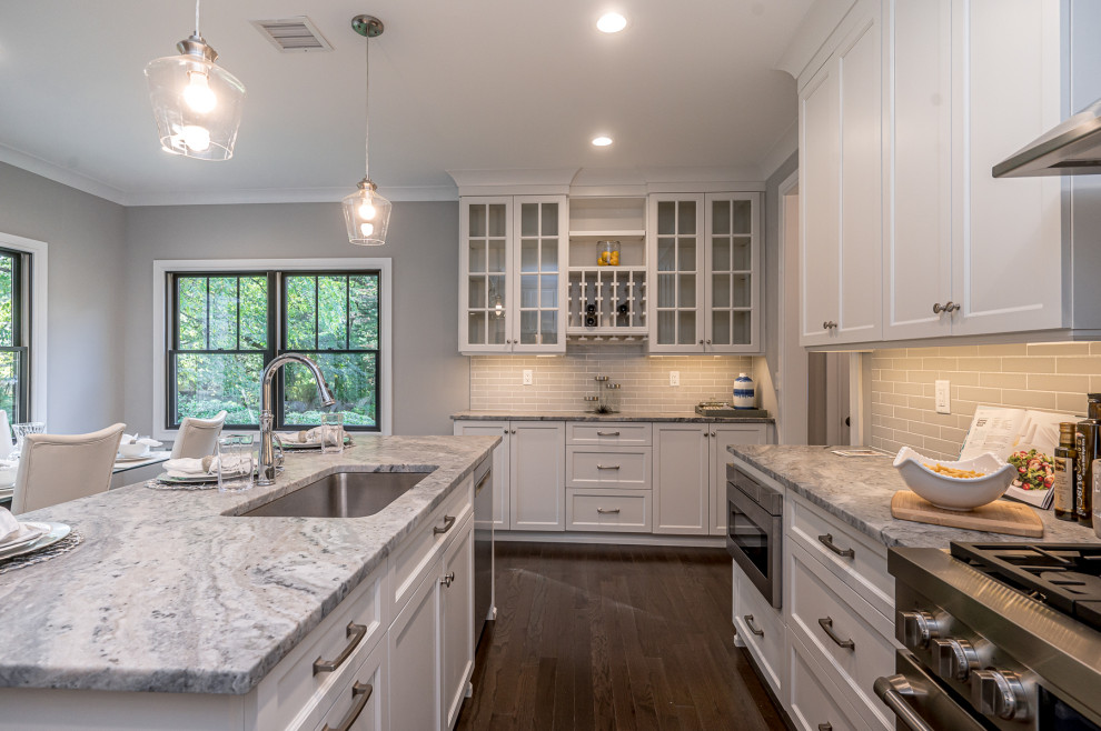 Example of a transitional kitchen design in New York