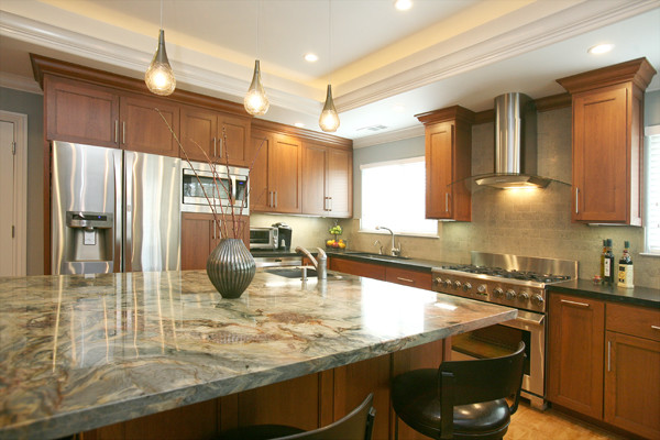 Example of a mid-sized transitional kitchen design in San Francisco