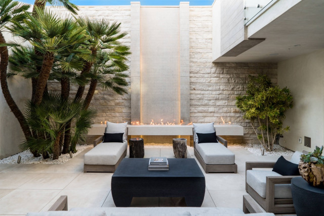 Courtyard 