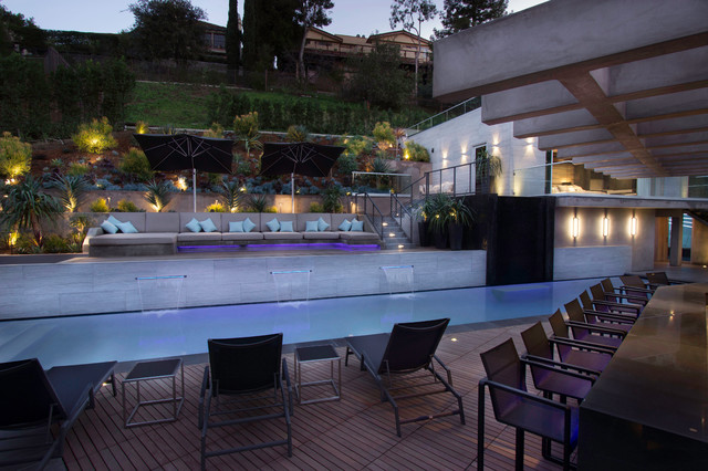 Summit modern-pools