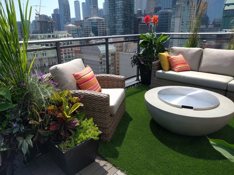 Kandy Grass Condo Balcony Flooring Modern Balcony Toronto By Condo Kandy Shades Blinds Balcony Flooring
