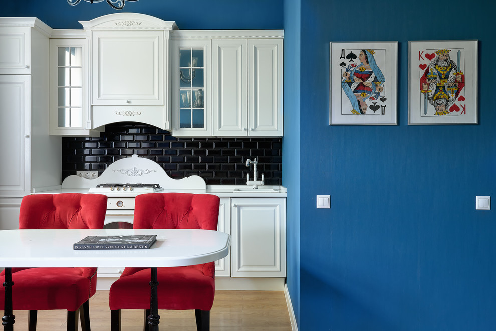 В гостях у Алисы