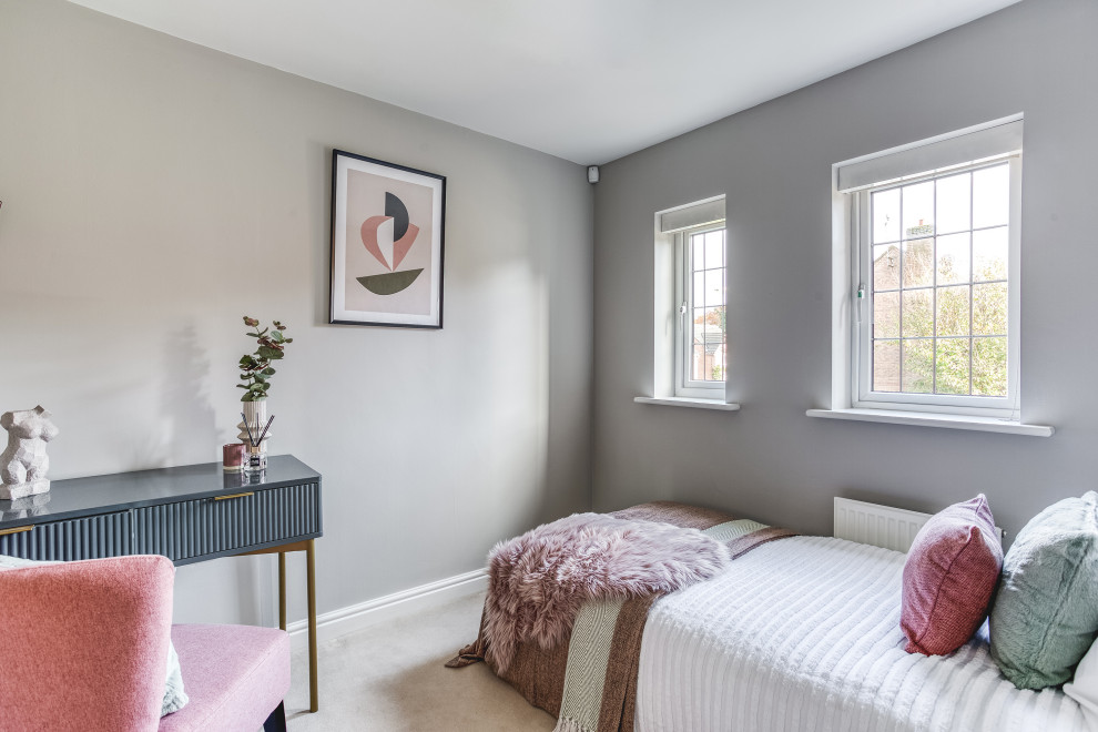 Staged to Sell - Part Furnished - Project Dovestone Gardens