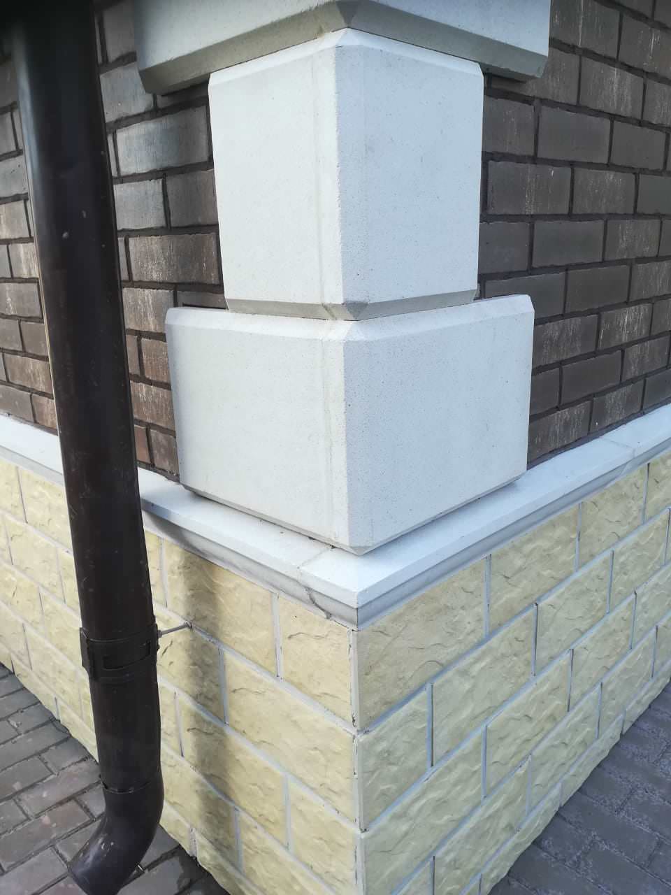 Облицовка фасада существующего дома. 2019 год