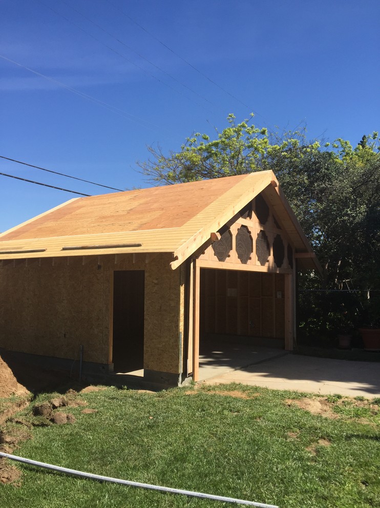 New 2 car garage historical house
