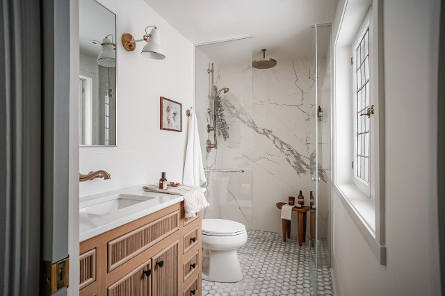 3 Top Trends Shaping Bathroom Remodels (one photo)