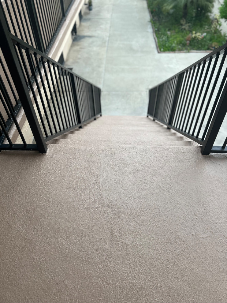Balcony and handrail for condominiums