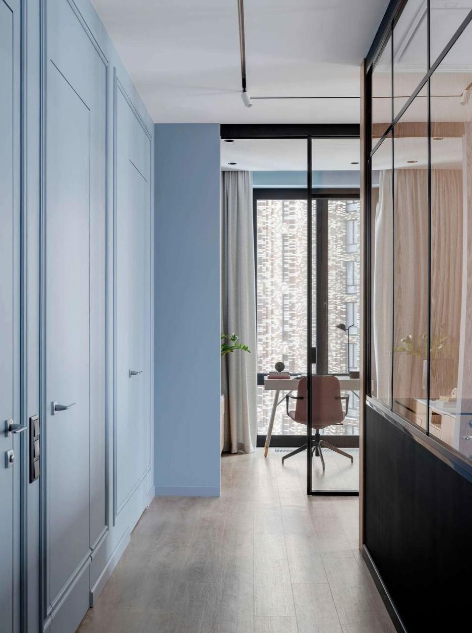 Дизайнерский ремонт студия 32 кв м