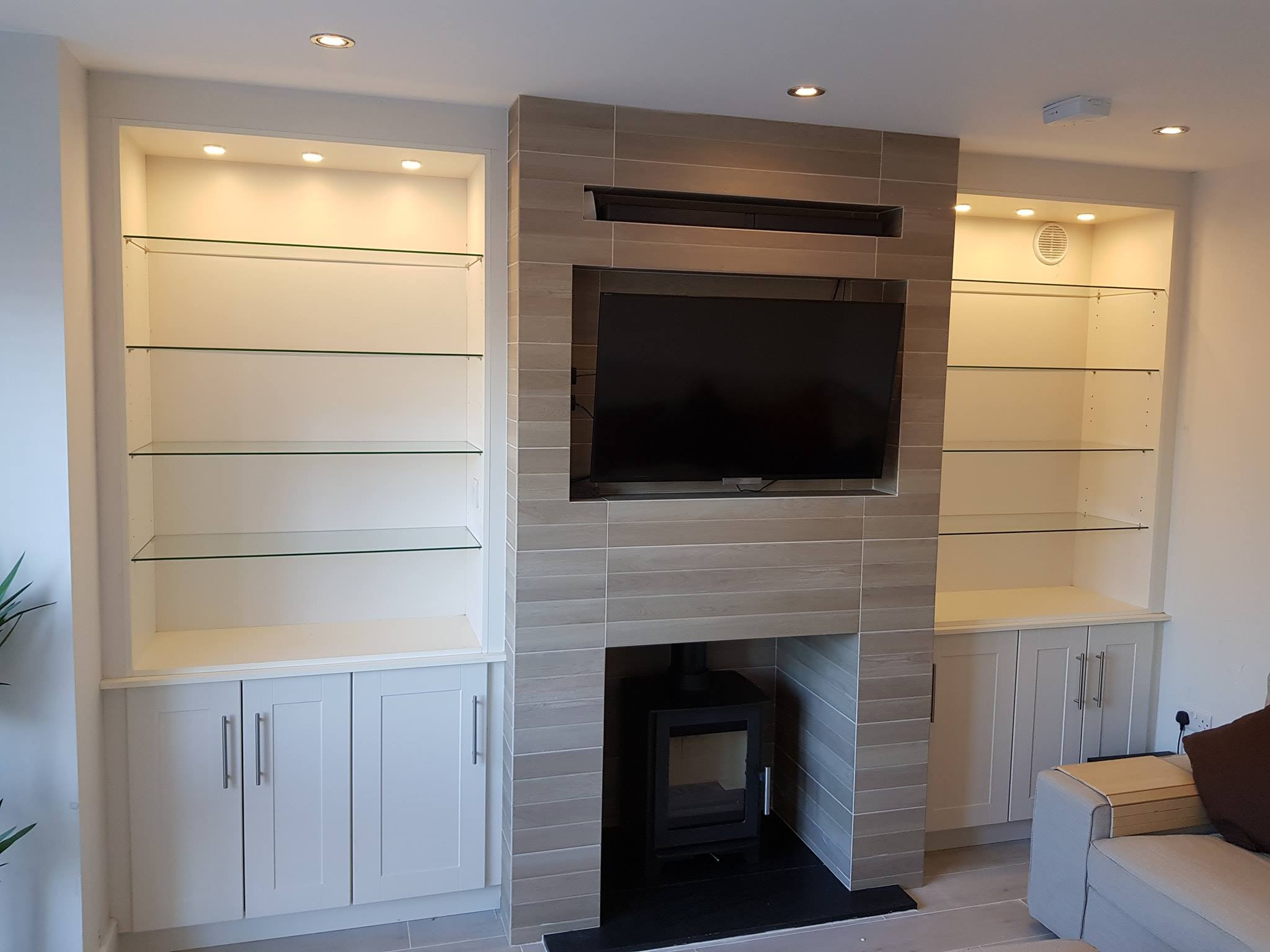 Fitted Alcove Units With Glass Shelves