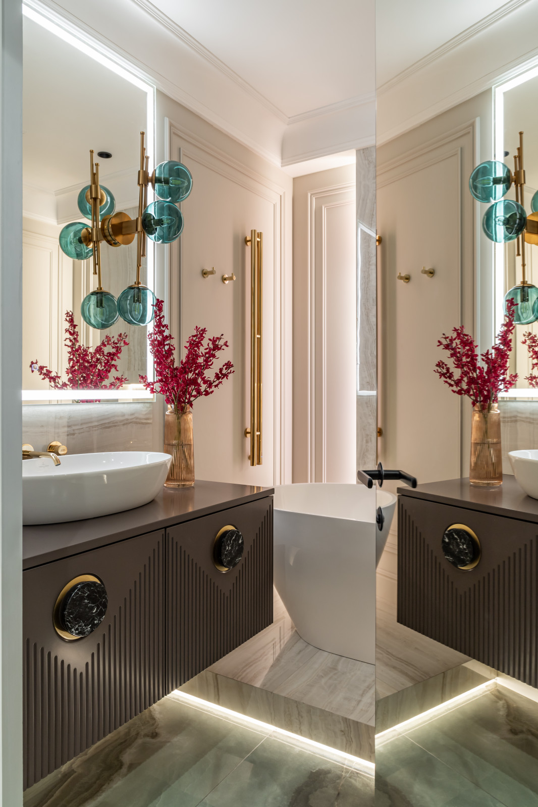 Просторная квартира в светлых оттенках