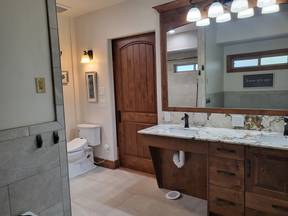 Bathroom - Dave
