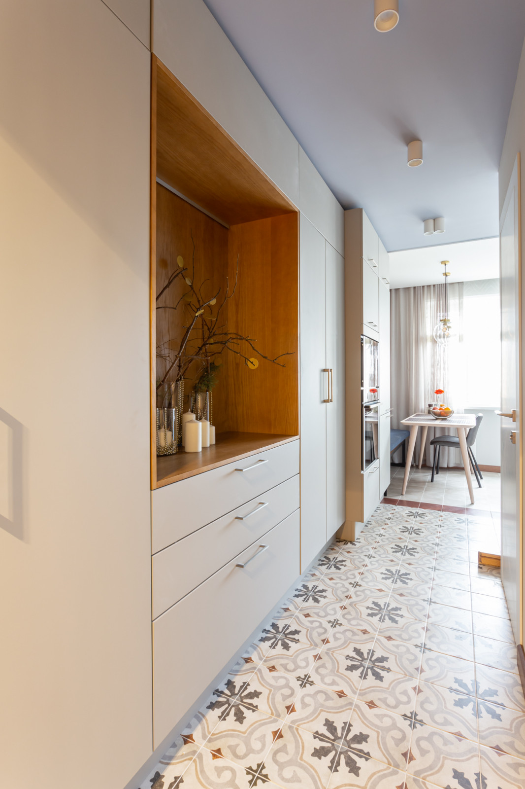 Белая кухня!