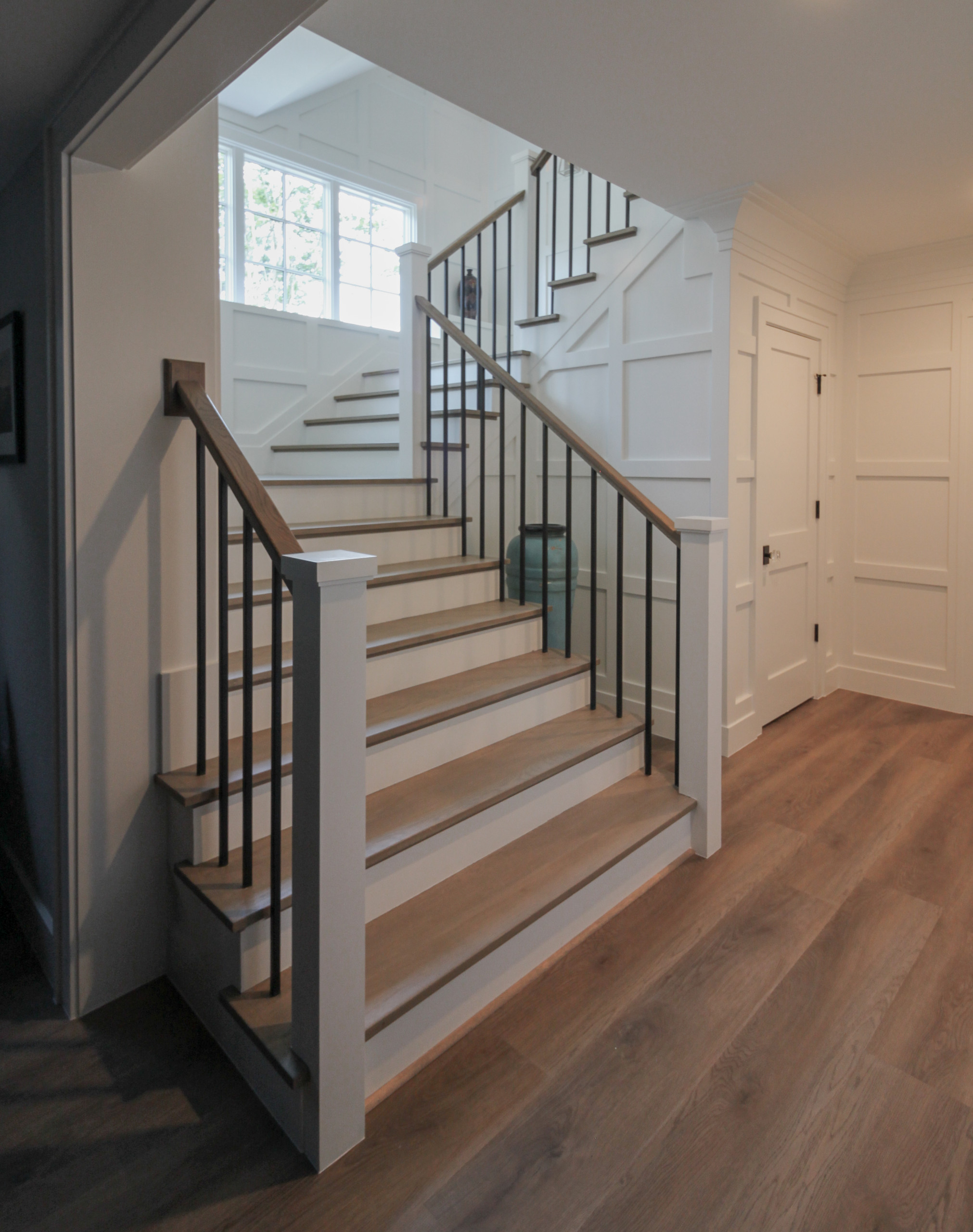 87_Welcoming and Functional Contemporary U-shaped Staircase, Arlington, VA 22207
