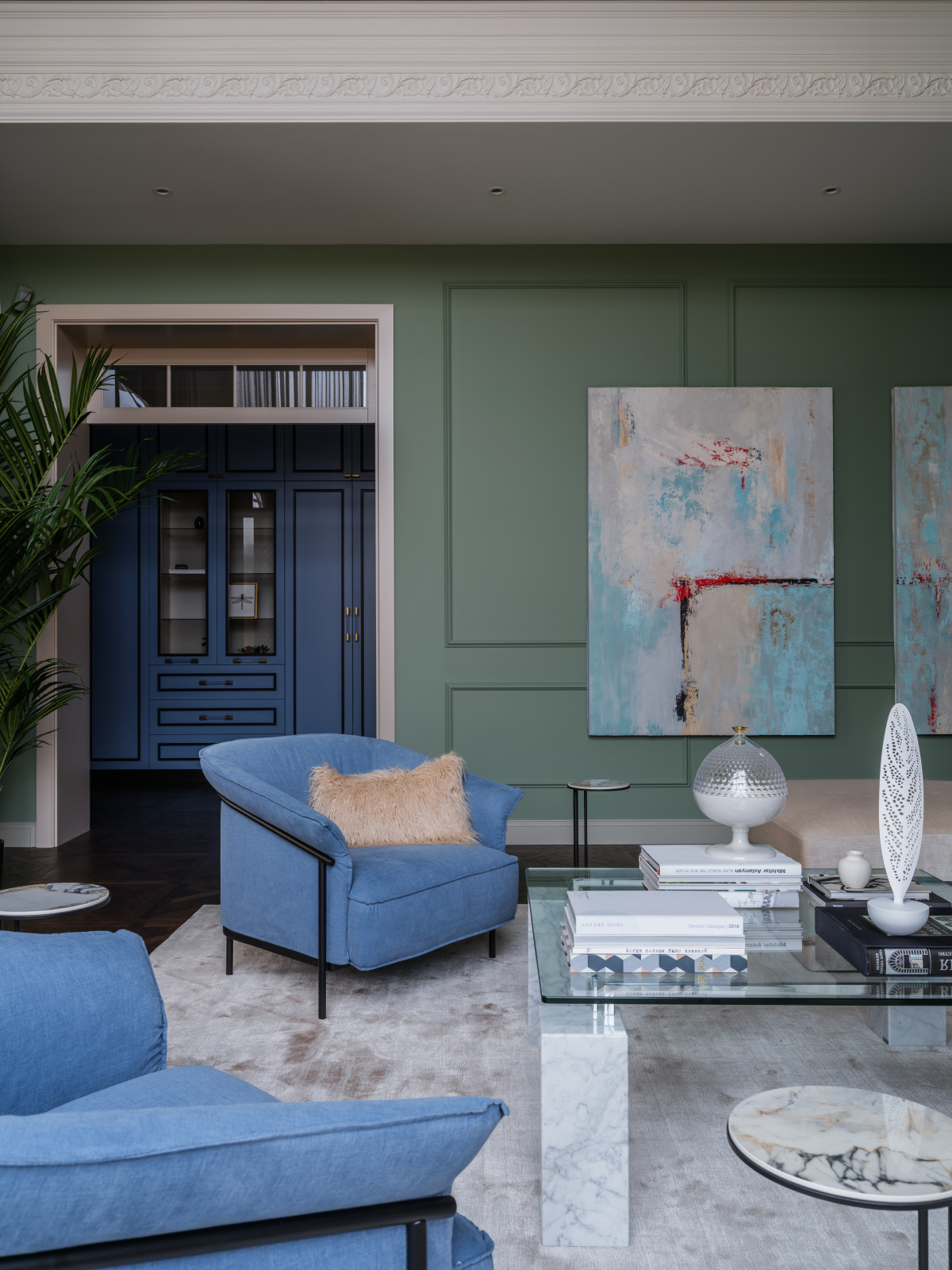 Дом с зелёной гостиной