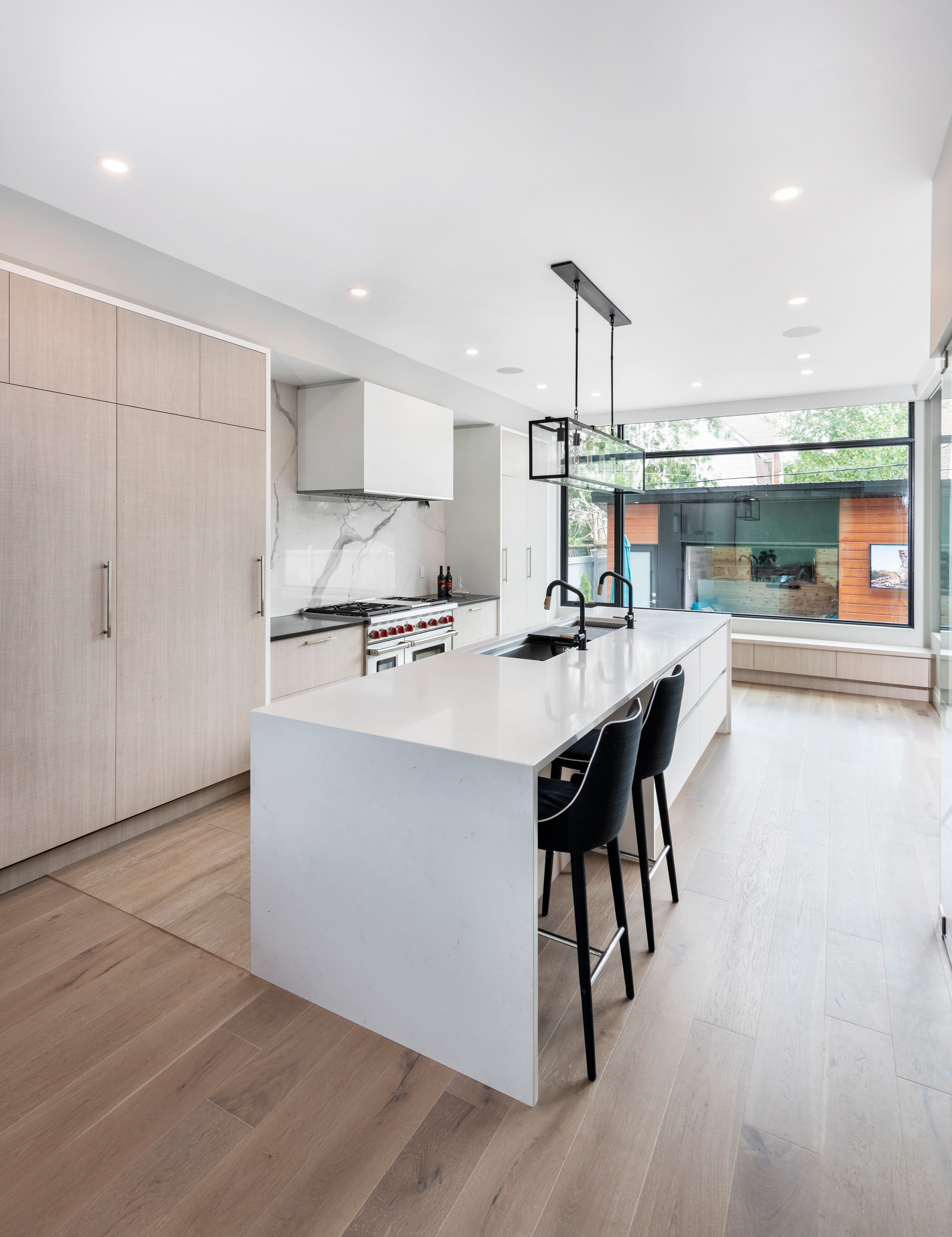 Canal View House