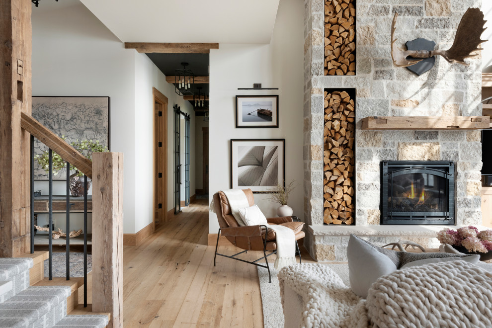 Design ideas for a country living room in Minneapolis.