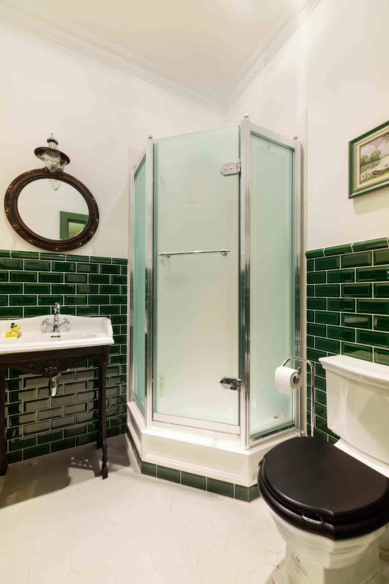 Фрагменты оформления загородного дома в поселке "Довиль", Одинцовский р-н, МО