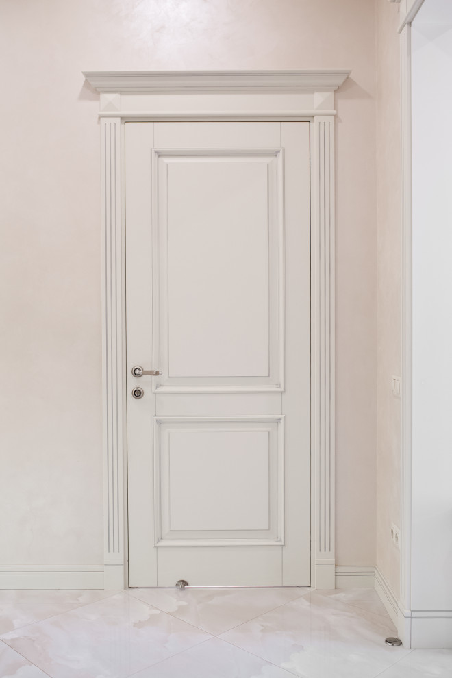 Деревянные двери и дверные проемы