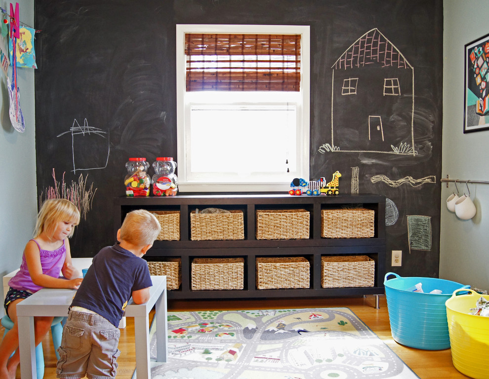 Photo of a transitional kids' playroom in Minneapolis.