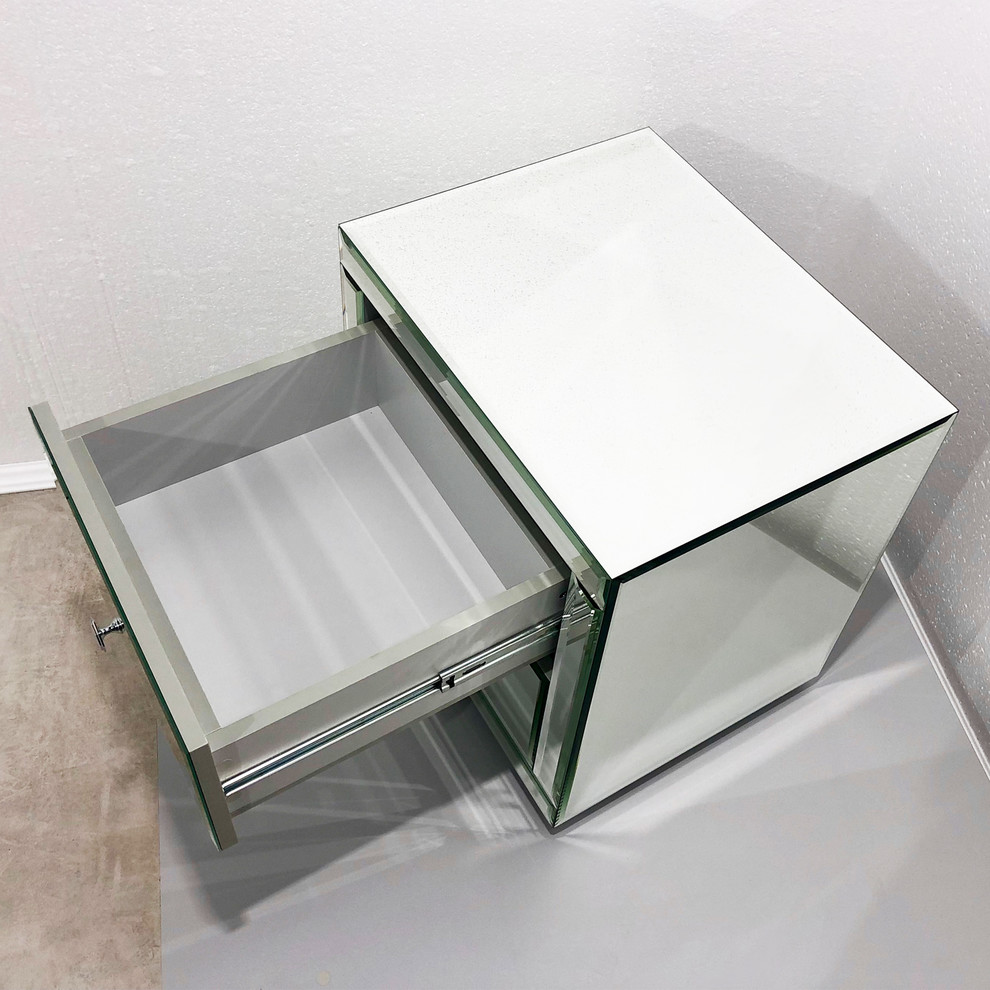 зеркальная мебель