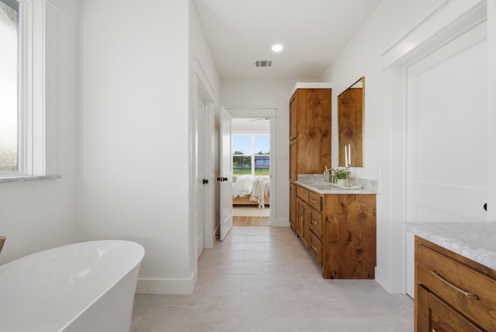 Mathis Collection I Bryan Texas