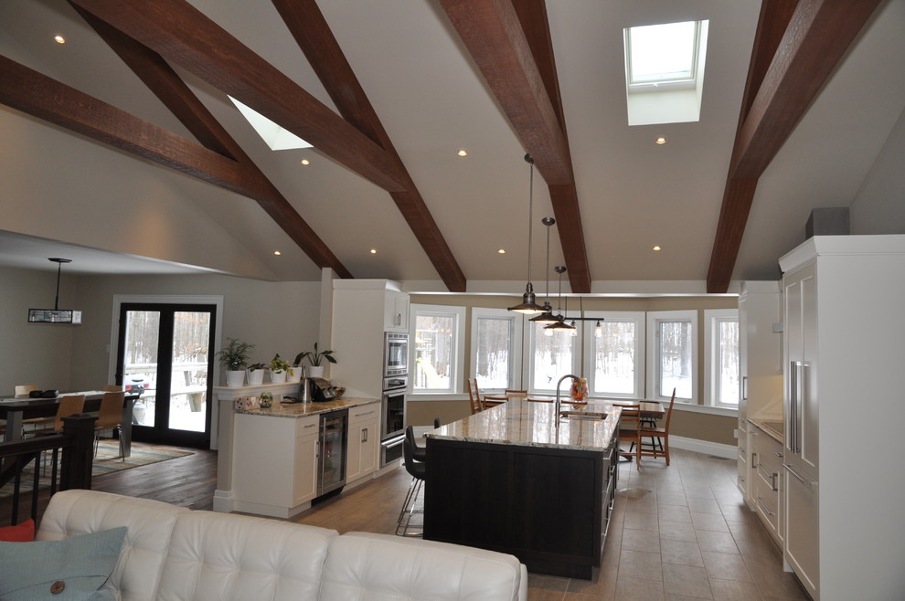 Example of a transitional kitchen design in Toronto