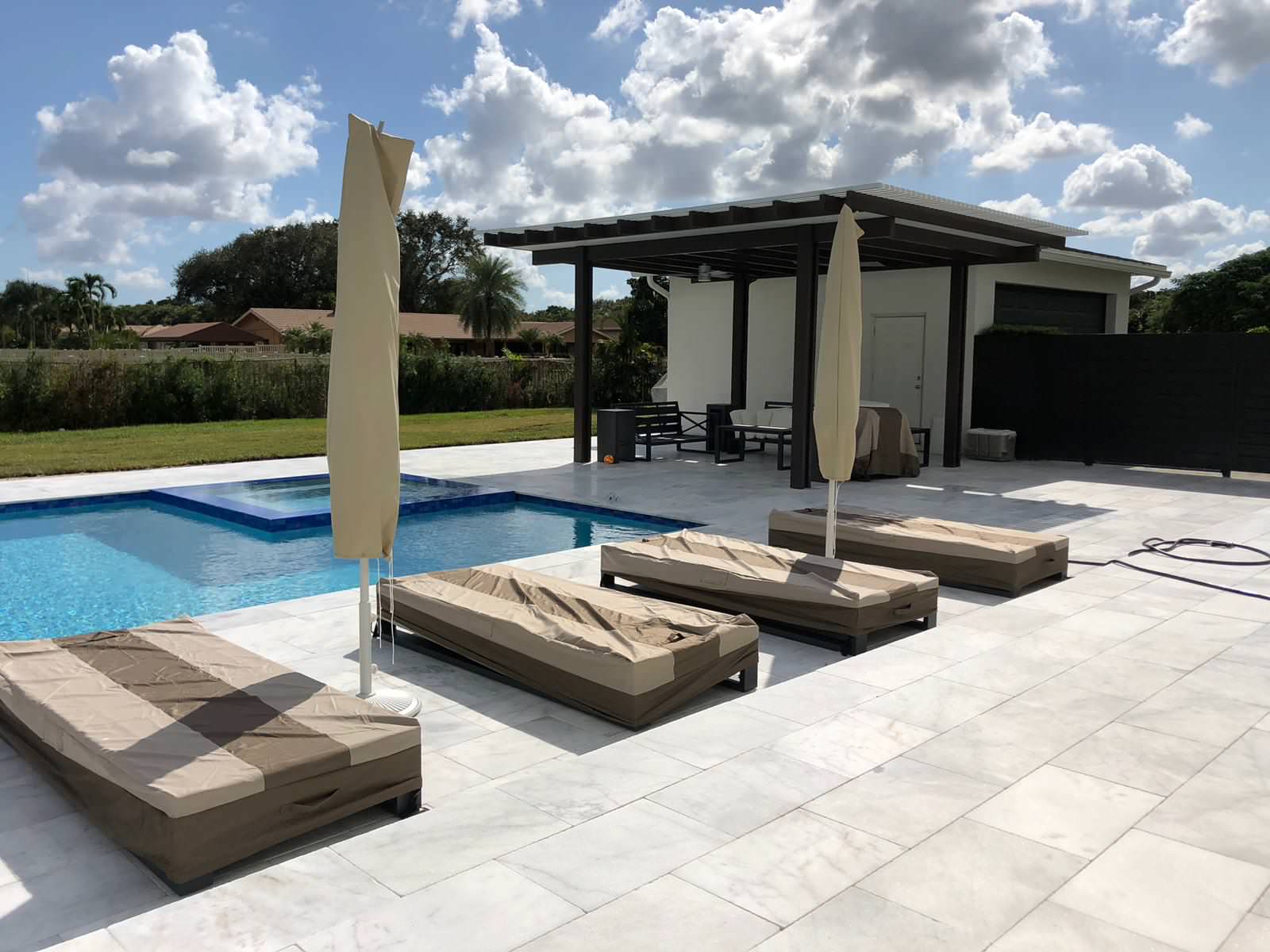 Davie - New Outdoor Patio and Pool
