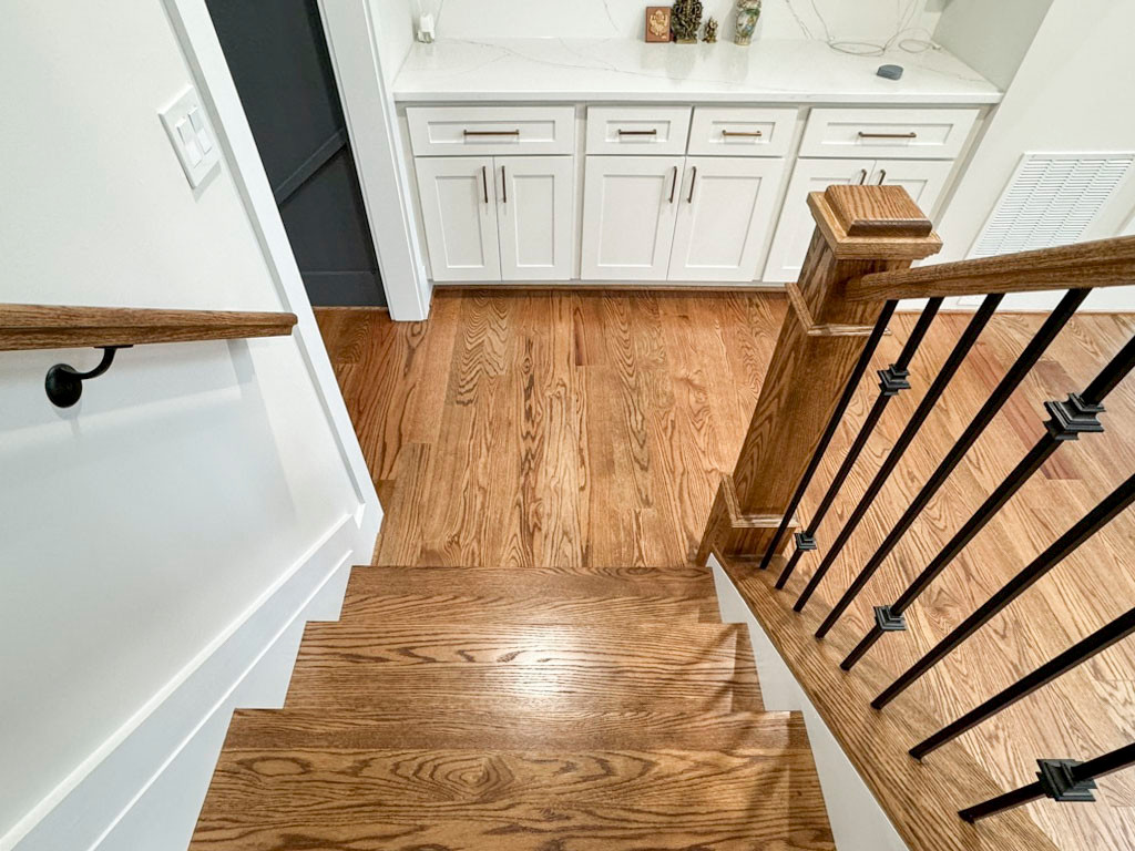 117_Distinct Oak Staircase with Iron Balusters & Oak Rail Profile, Chantilly VA