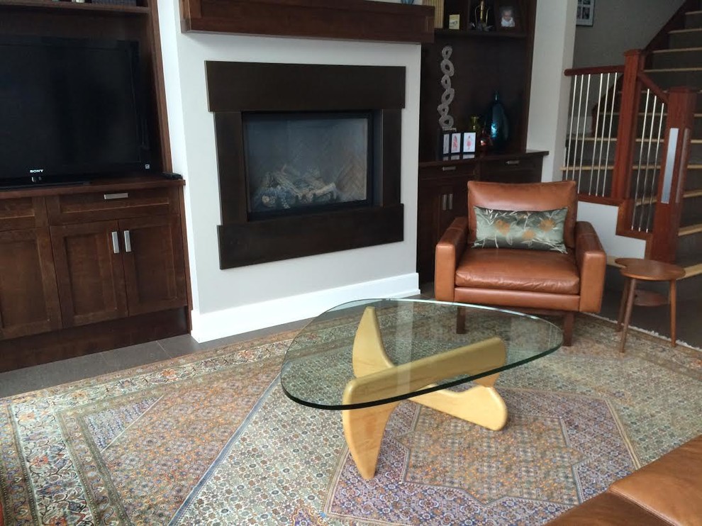This is an example of a contemporary family room in Calgary.