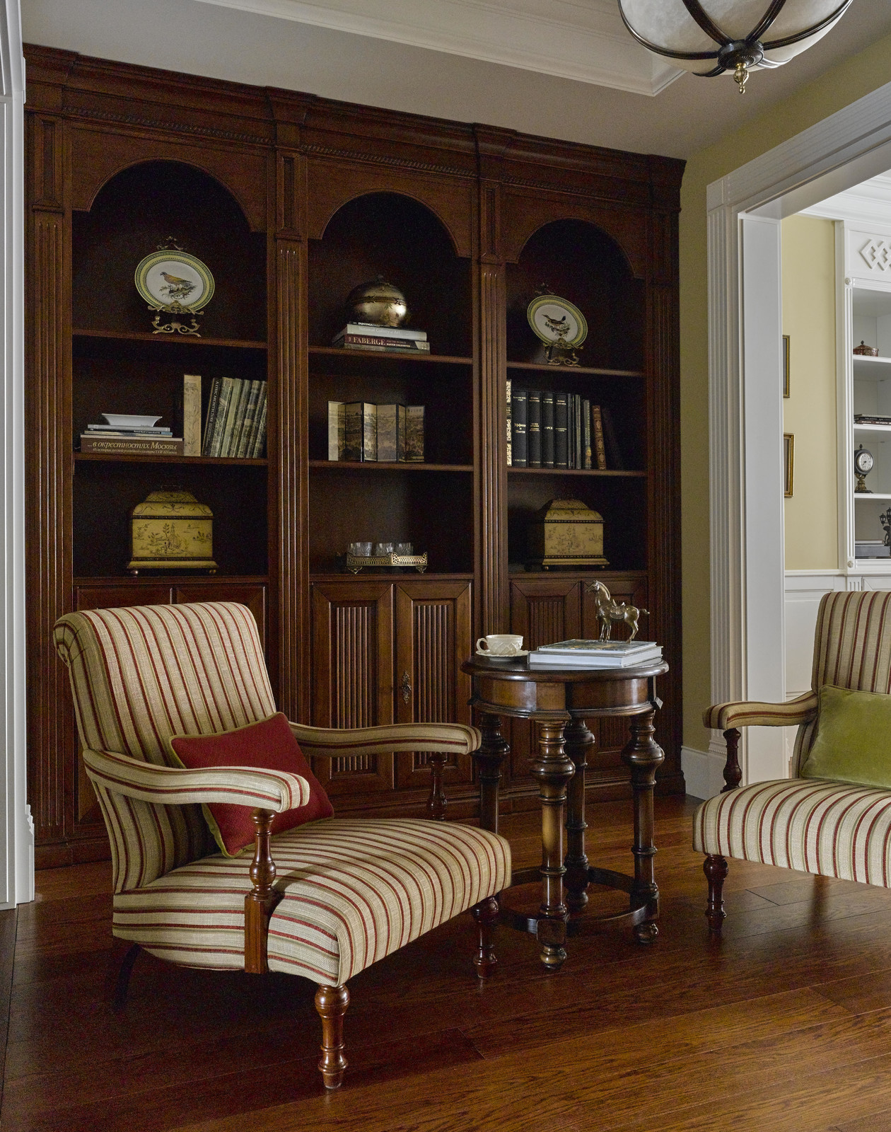 Фотосъемка интерьера квартиры на Весковском переулке для SALON Классика