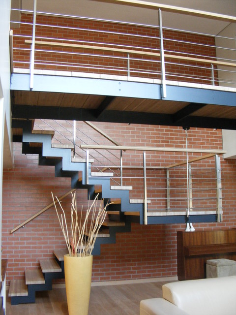 Staircases contemporary-trappa