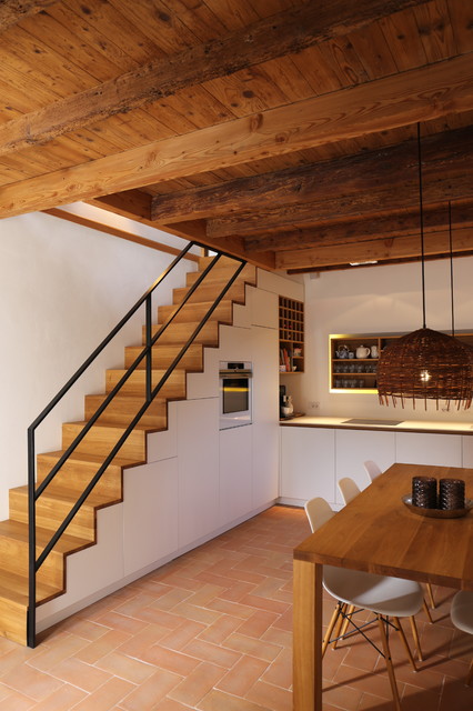 VGM37 coastal-kitchen