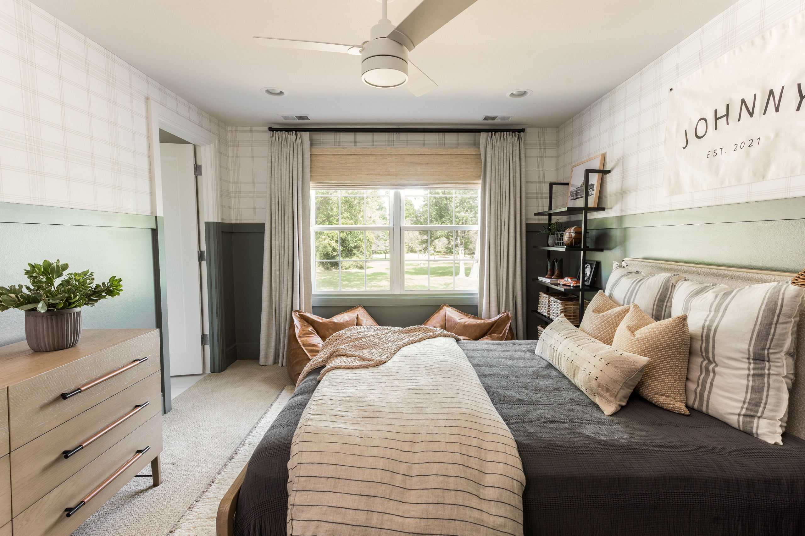 Boy's Bedroom