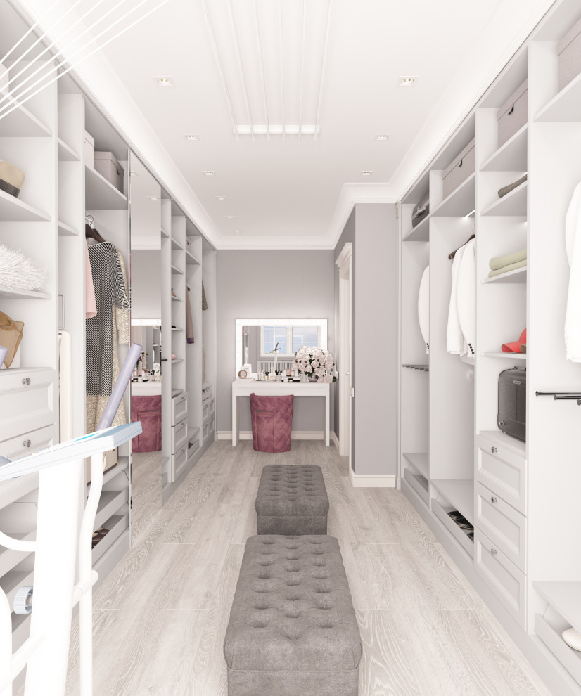 Гардеробная в коттедже в Славгороде