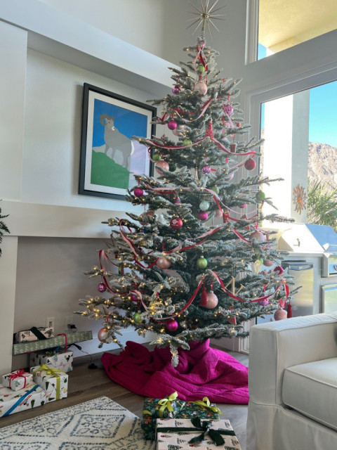 Eclectic Christmas Tree Decorating Ideas to Try Now! 