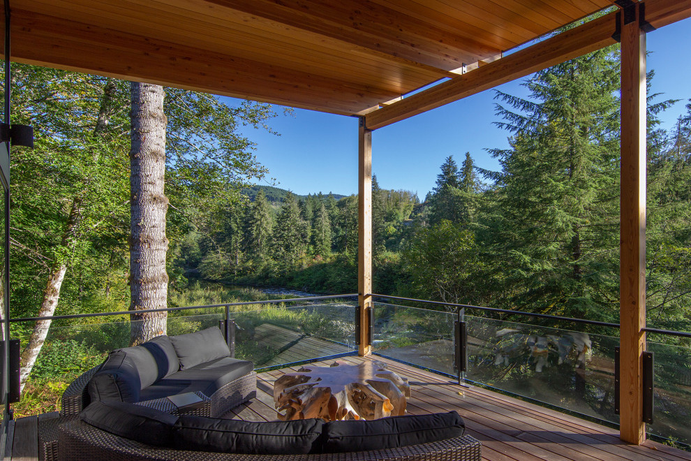 Kalama River Treehouse