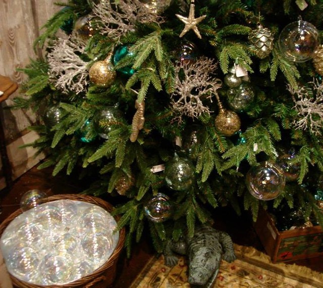 Coastal Christmas Decor 