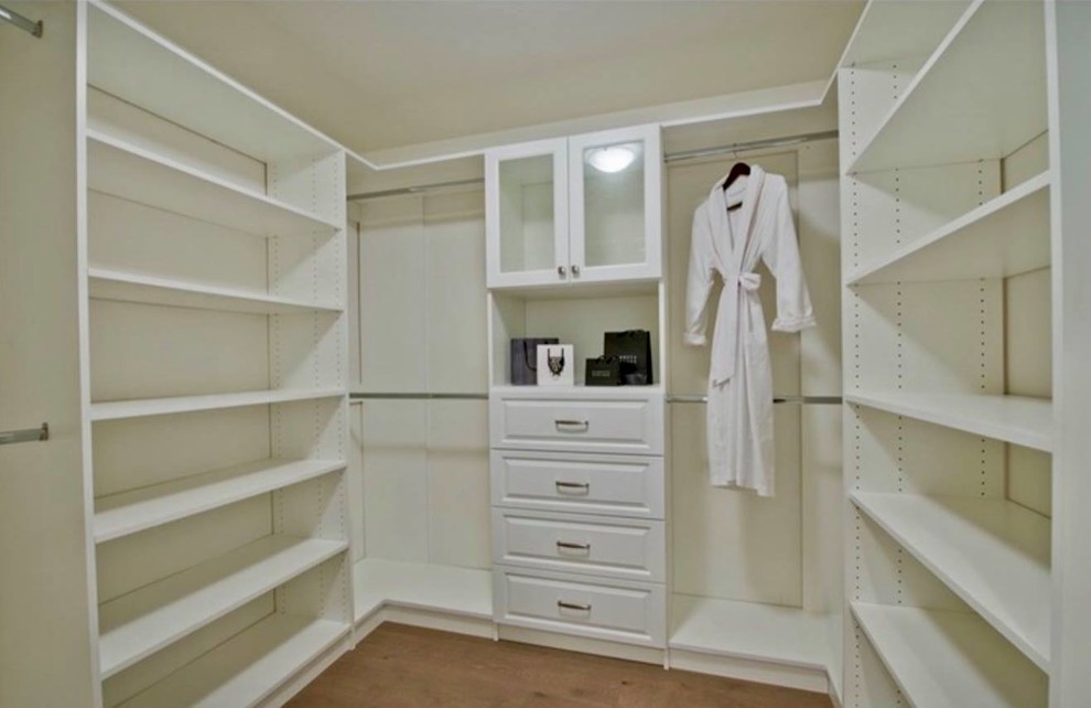 Closet Designs