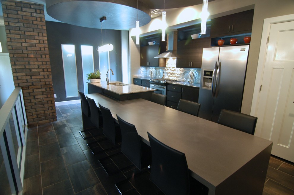 Inspiration for a contemporary kitchen in Oklahoma City.