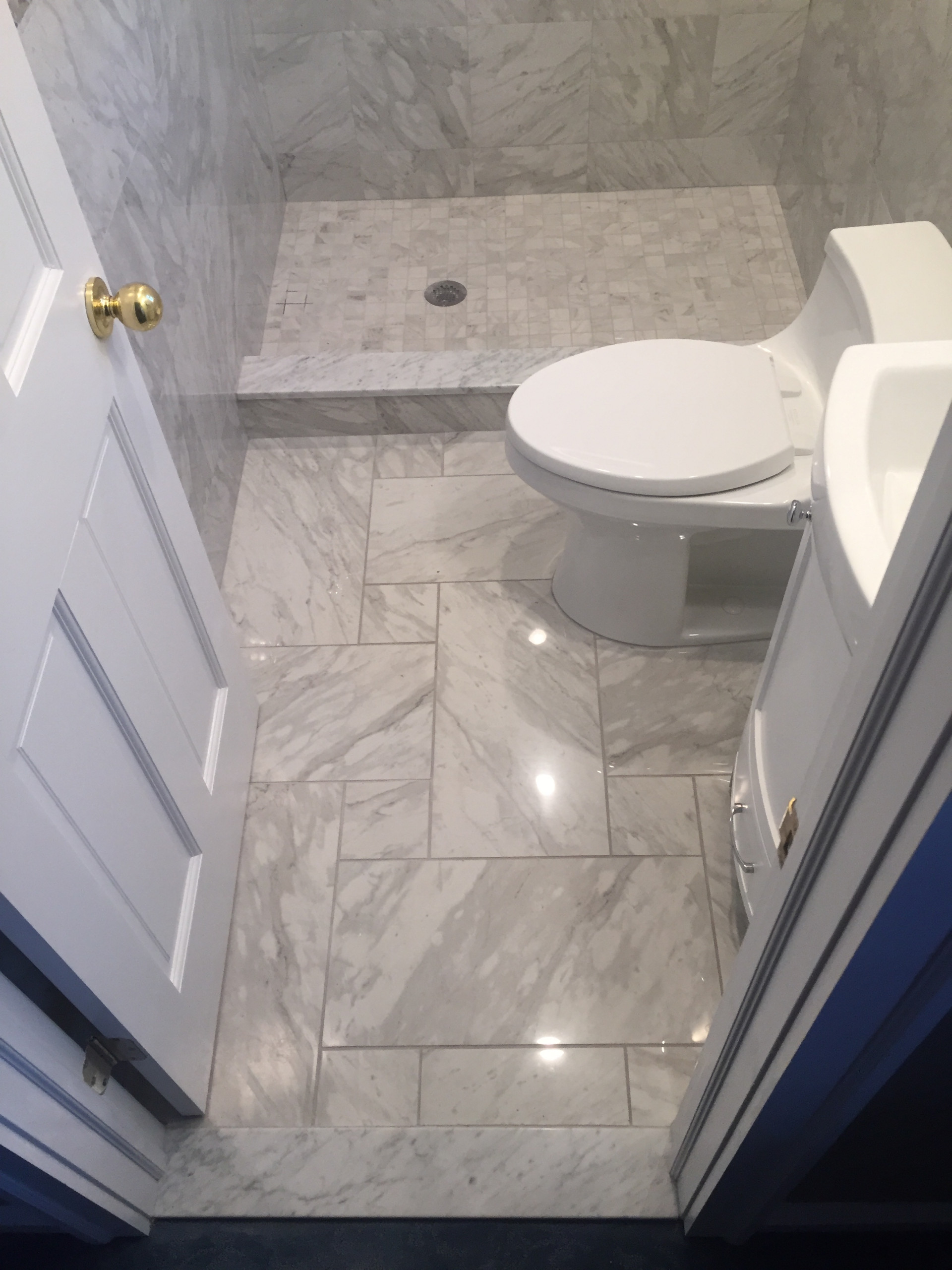 Flink's guest bathroom -  White Plains