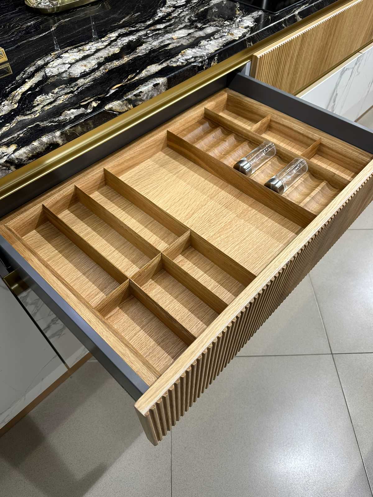 Кухонное наполнение для салона "Кухни ДРИАДА"