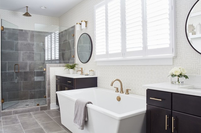 Saunders Station - 2018 bathroom
