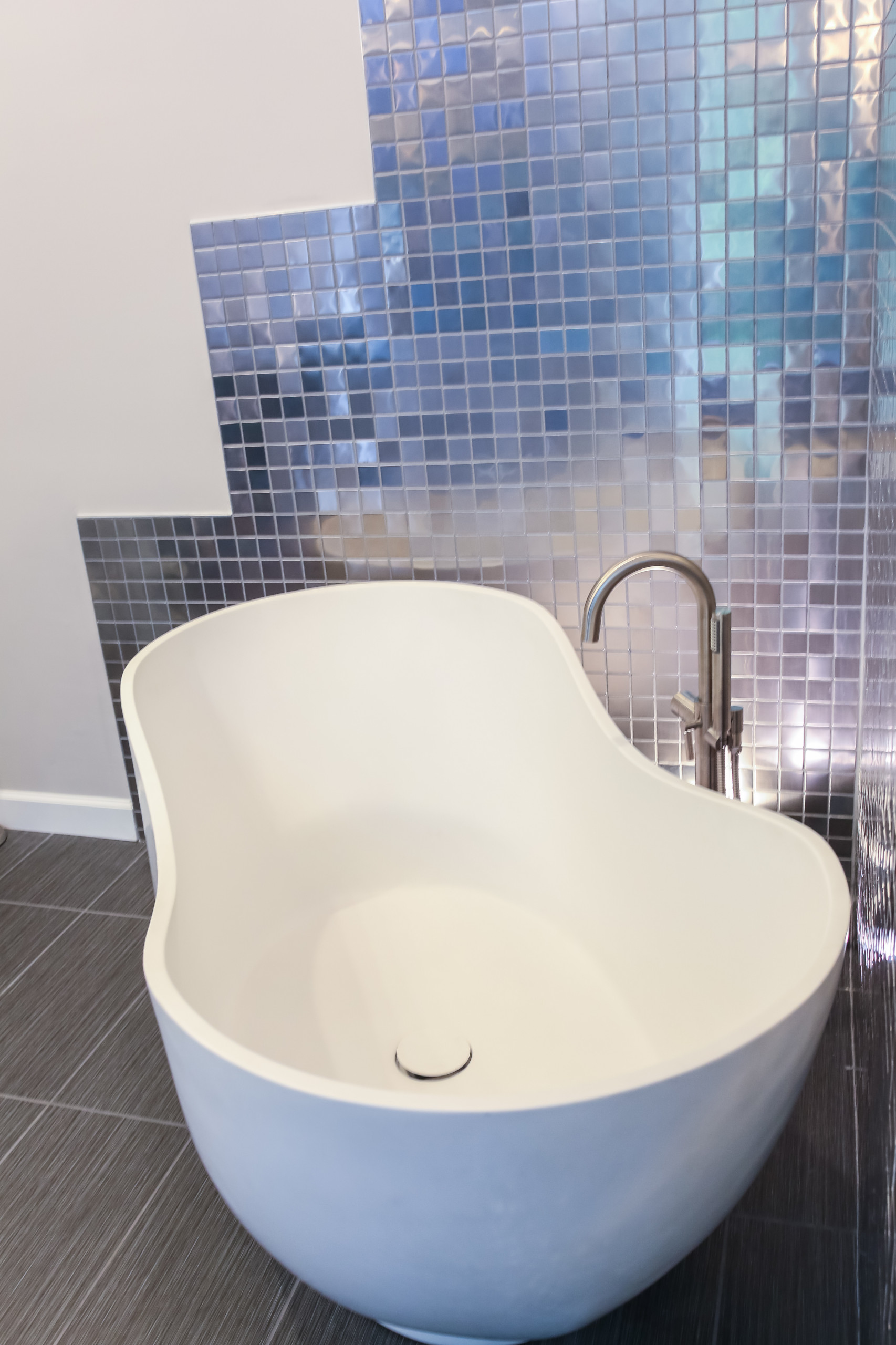 Gainesville Contemporary Bath