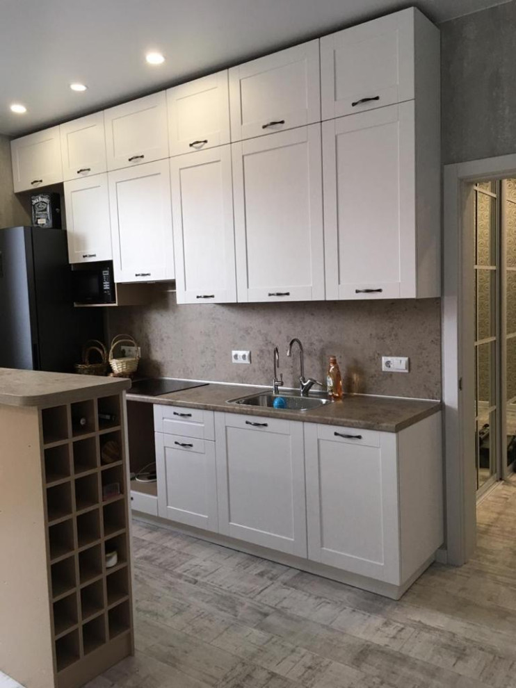 Кухня с барной стойкой. Кемерово, Московский пр-т, 8к1